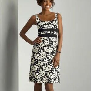 Donna Ricco Black White banded floral sleveless dress
WHBM